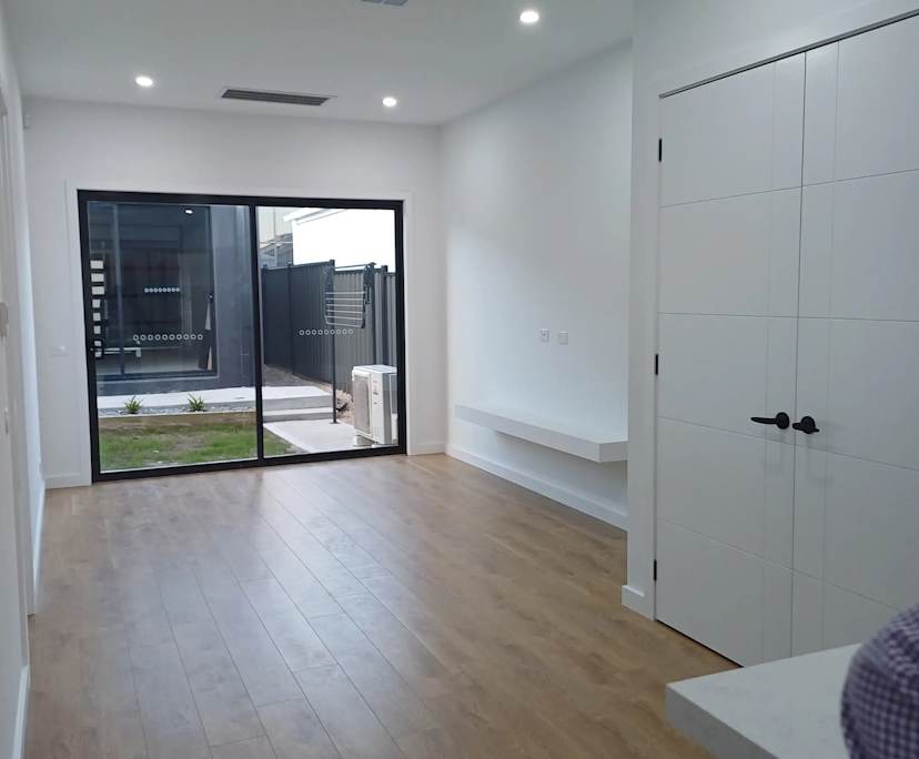 $300, Share-house, 2 rooms, Craigieburn VIC 3064, Craigieburn VIC 3064