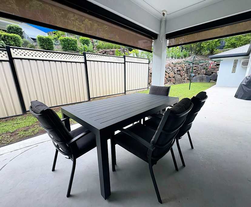 $375, Share-house, 3 bathrooms, Palm Cove QLD 4879