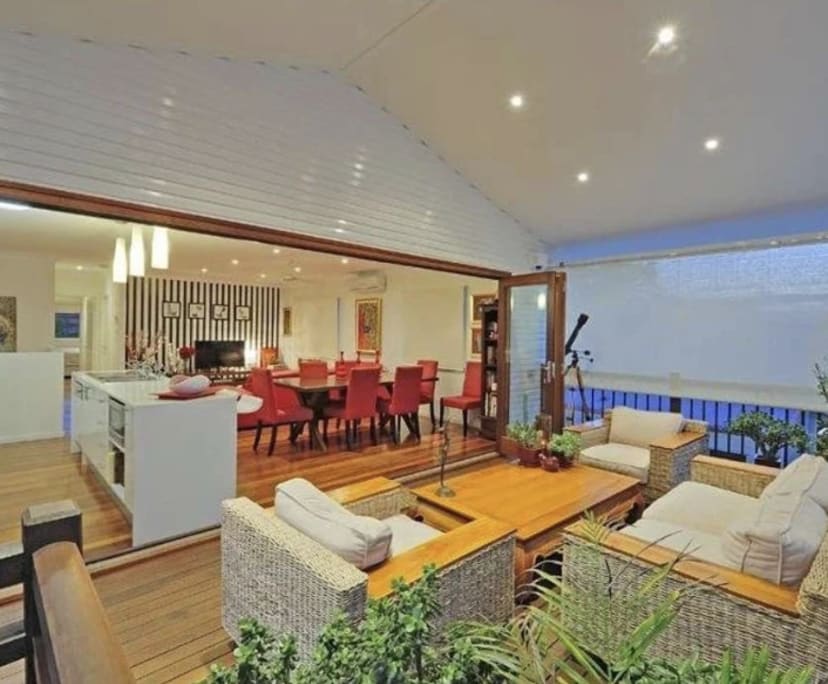 Room for Rent in Camp Hill, Brisbane 250, Unfurni...