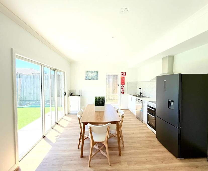 $300, Share-house, 6 bathrooms, Warragul VIC 3820