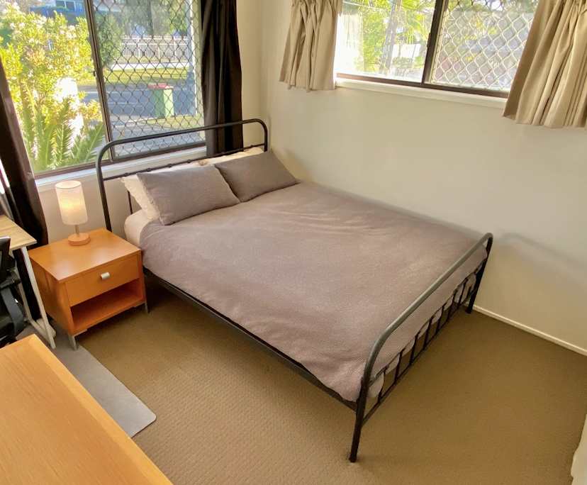 $280, Share-house, 3 bathrooms, Bundall QLD 4217