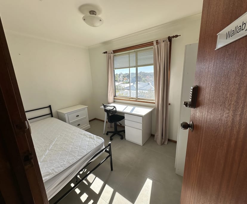 $250, Share-house, 6 bathrooms, Modbury SA 5092