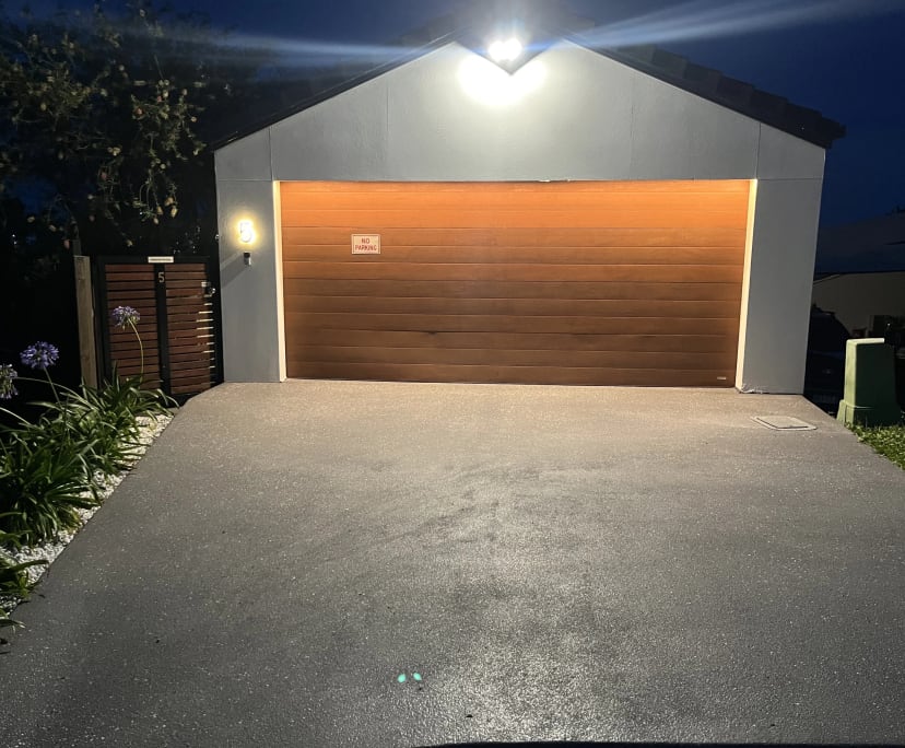 $420, Studio, 1 bathroom, Merrimac QLD 4226