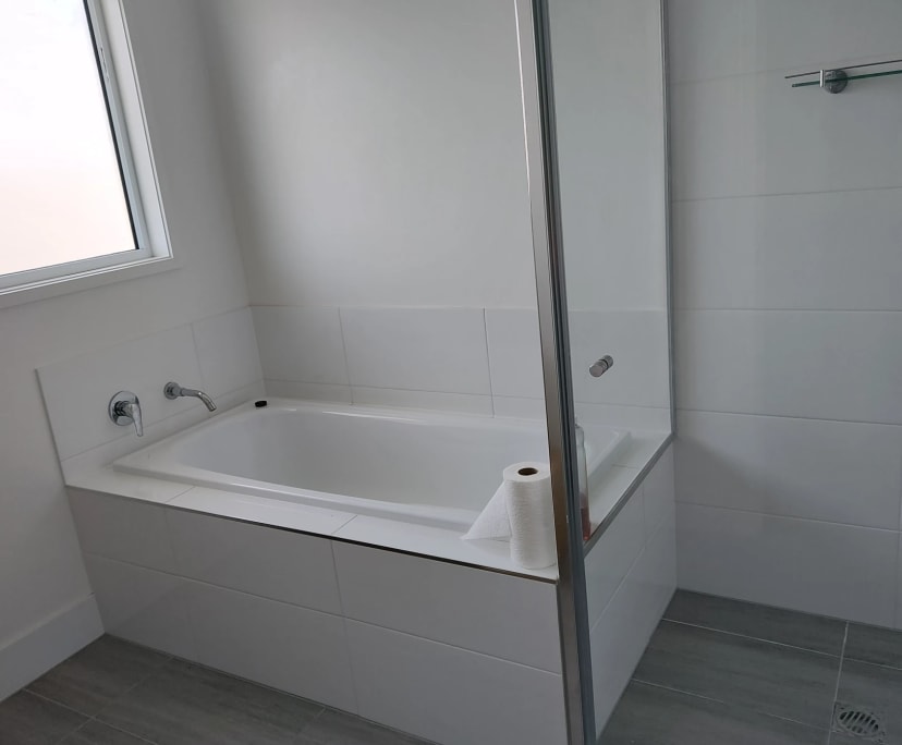 Unfurnished room with own bathroom