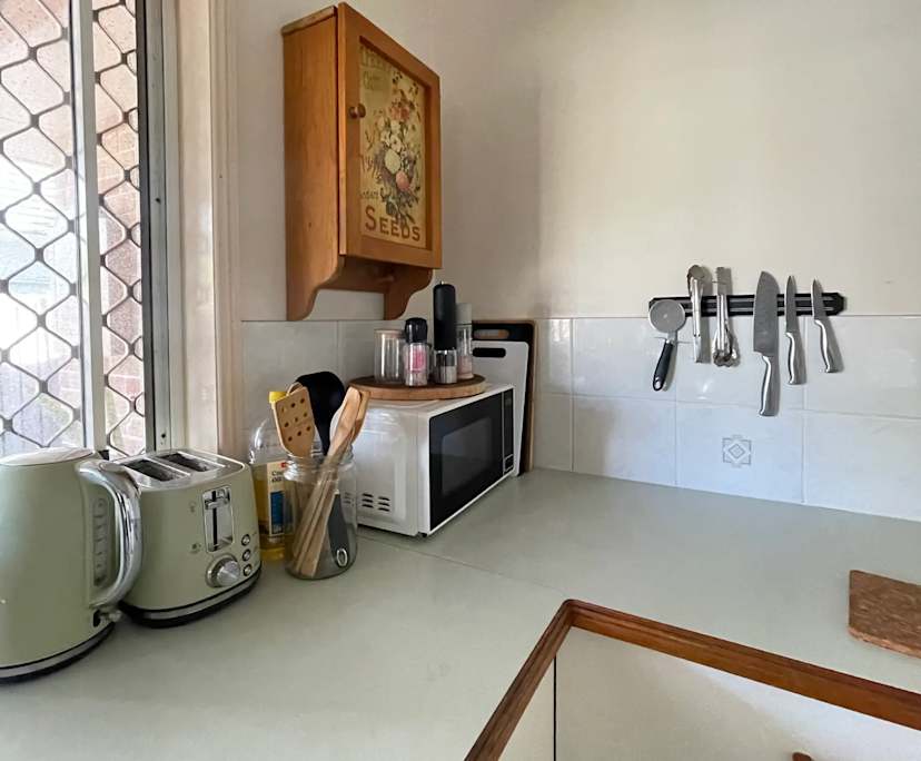 $280, Share-house, 3 bathrooms, Wynnum QLD 4178