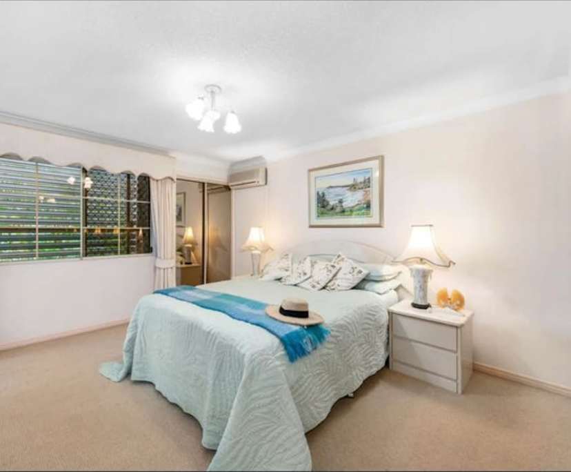 Room with ensuite in a flatshare