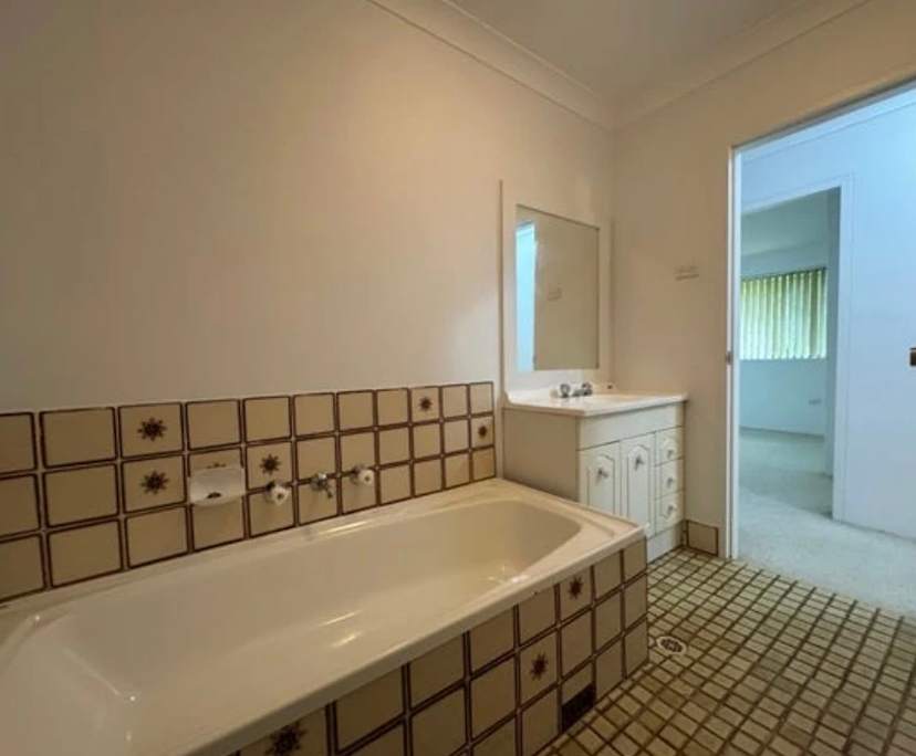 $350, Flatshare, 2 bathrooms, Marsfield NSW 2122