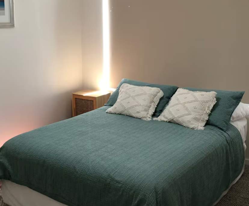 Room in a share house