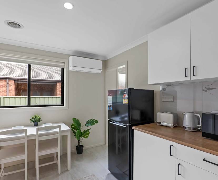 $200, Share-house, 6 bathrooms, Wyndham Vale VIC 3024