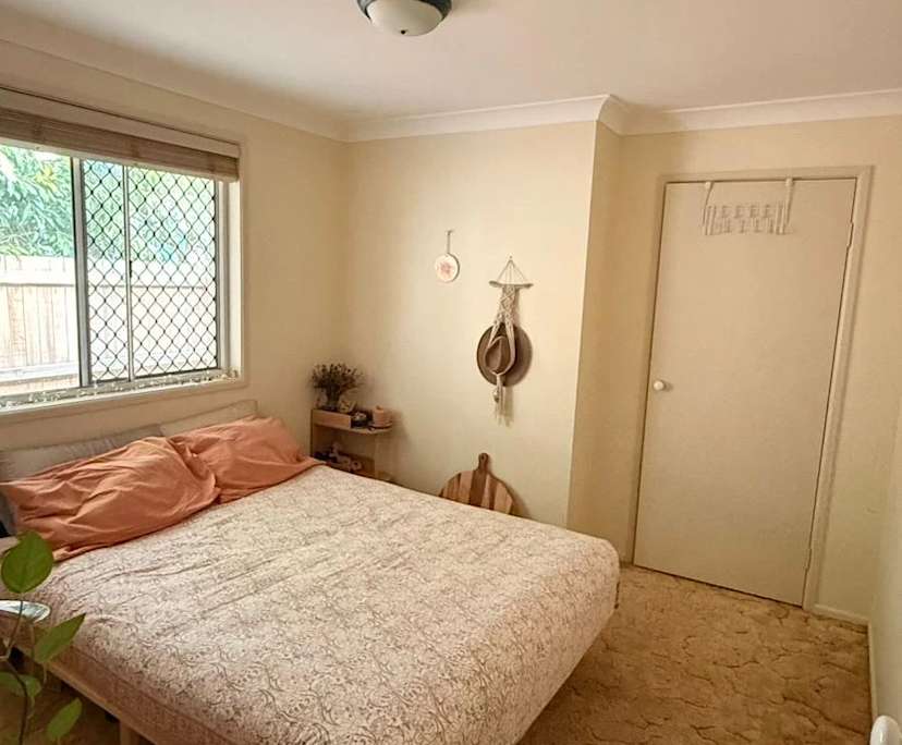 $240, Share-house, 3 bathrooms, Coolum Beach QLD 4573