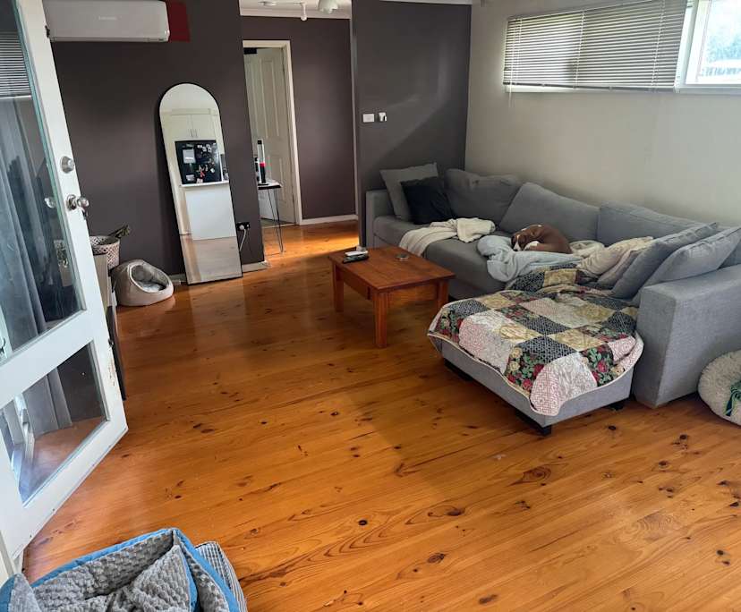 Unfurnished room in a share house