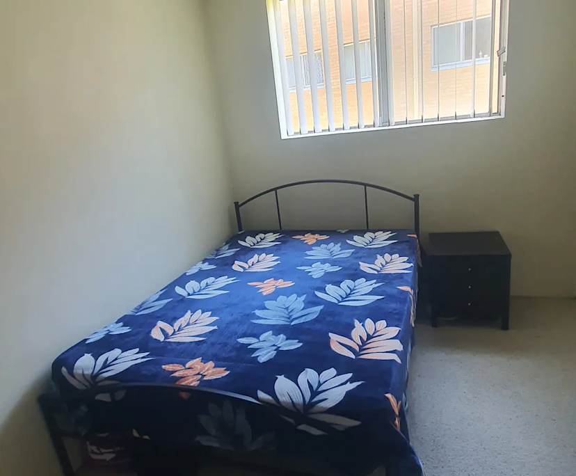 $250, Homestay, 2 bathrooms, Crestwood NSW 2620