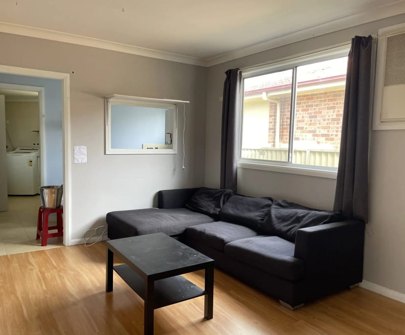 Granny Flat for Rent in Mount Pritchard, Sydney 2...