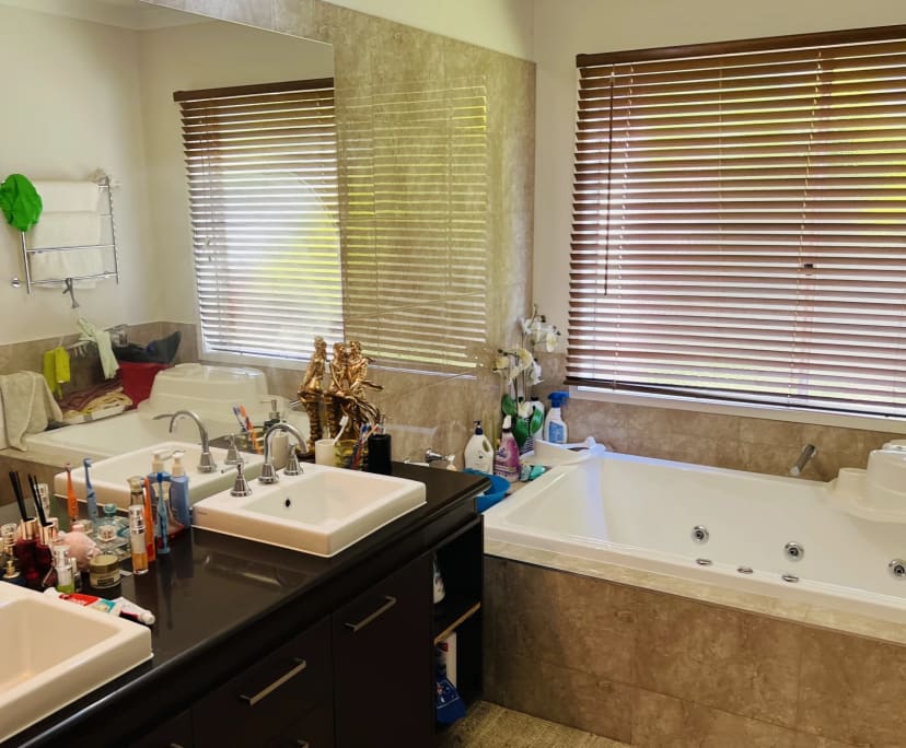 $250, Share-house, 4 bathrooms, Narre Warren South VIC 3805