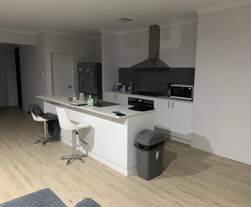 Room for Rent in Glen Iris, WA 150, Furnished, Ow...