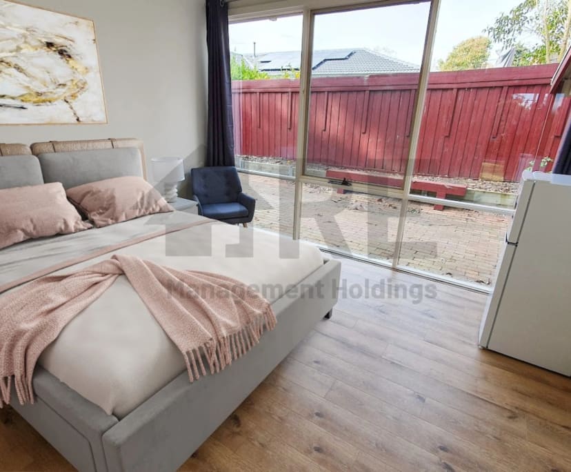 $260, Share-house, 6 bathrooms, Mount Eliza VIC 3930