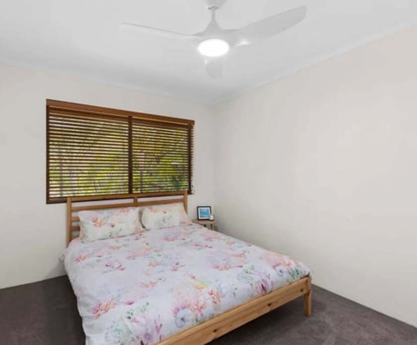 Unfurnished room with own bathroom