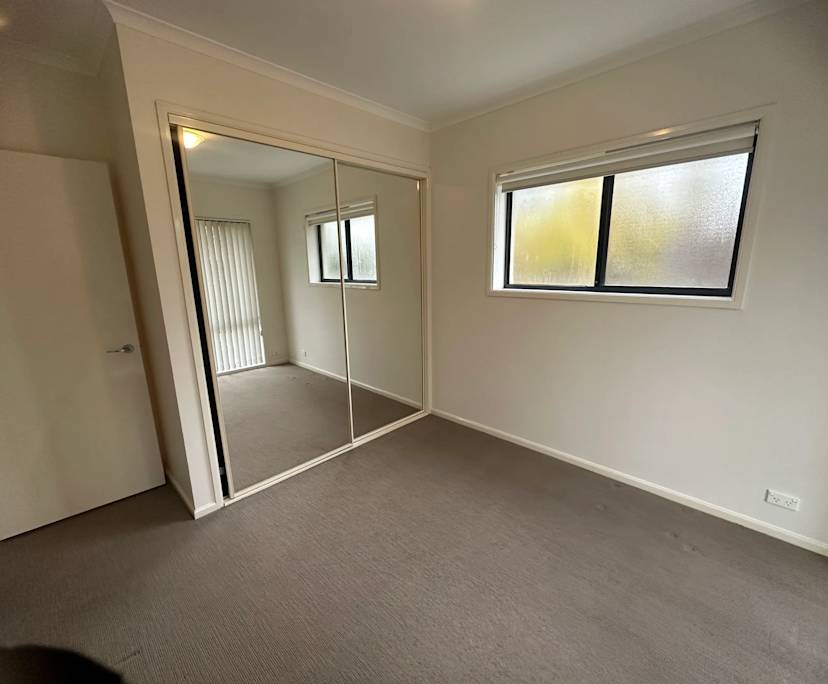 Unfurnished room with own bathroom