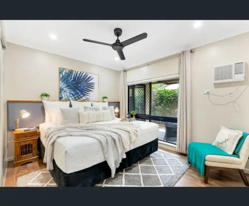 Room with ensuite in a share house