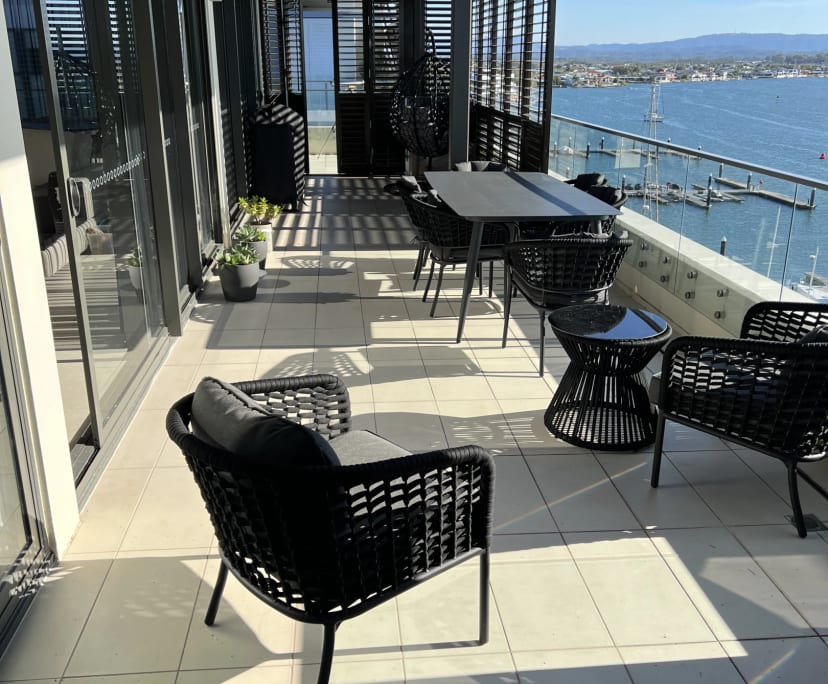 $550, Share-house, 3 bathrooms, Paradise Point QLD 4216