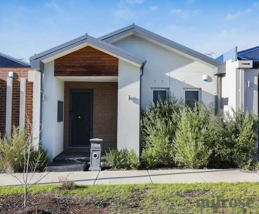 propertyImage