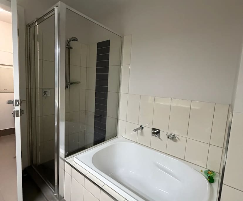 $280, Flatshare, 3 bathrooms, Findon SA 5023