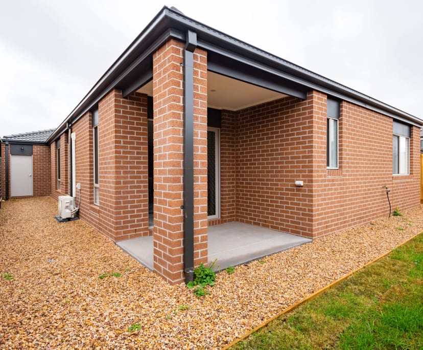 $200, Share-house, 3 bathrooms, Melton South VIC 3338