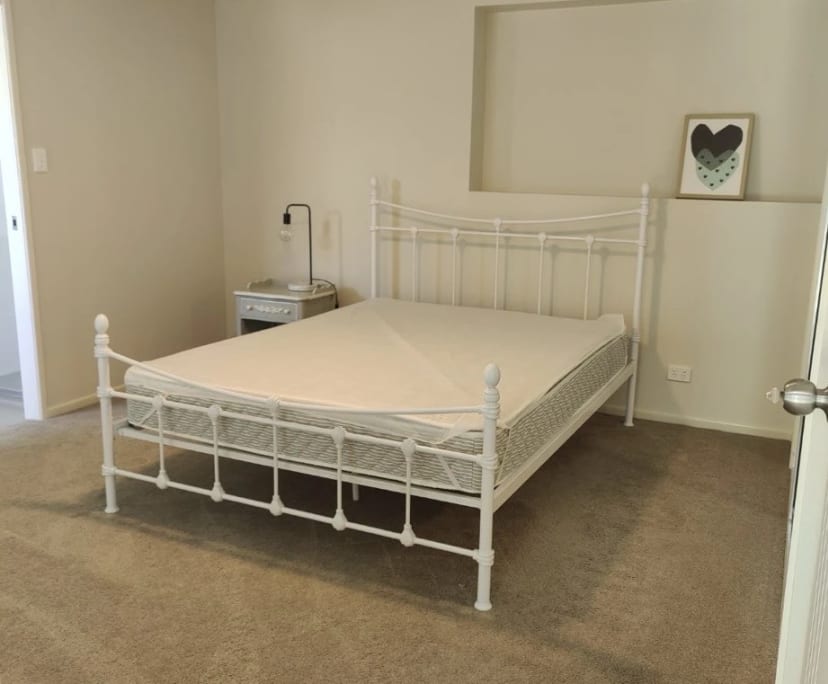 Room with ensuite in a flatshare