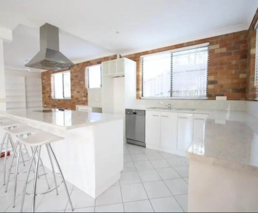 $298, Share-house, 4 bathrooms, Greenslopes QLD 4120