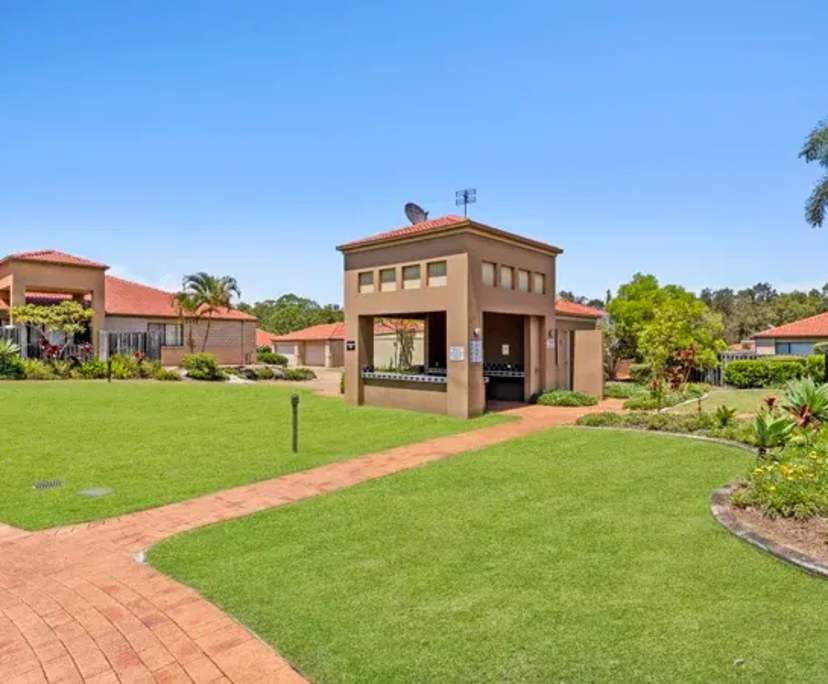 $500, Share-house, 4 bathrooms, Arundel QLD 4214