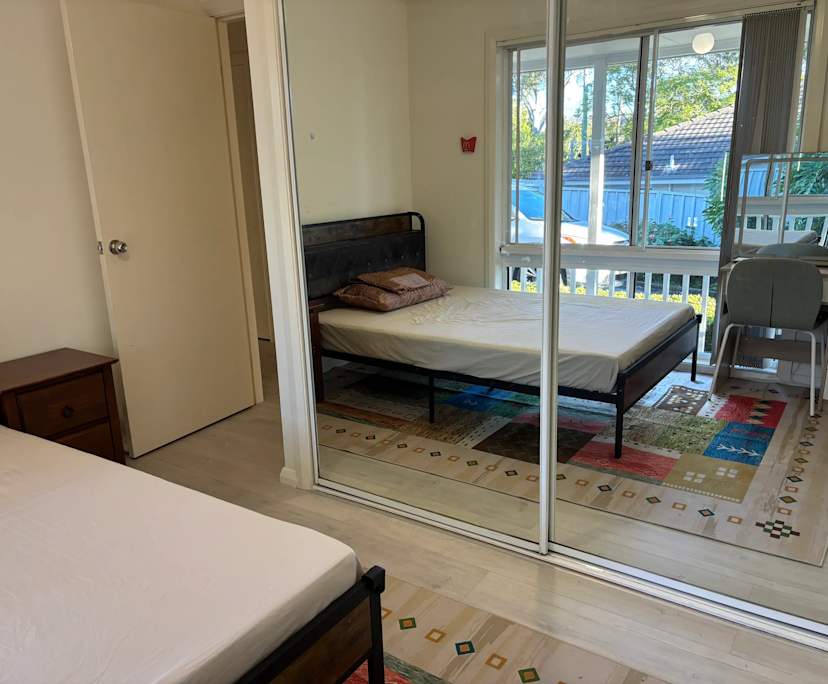 Furnished room in a share house