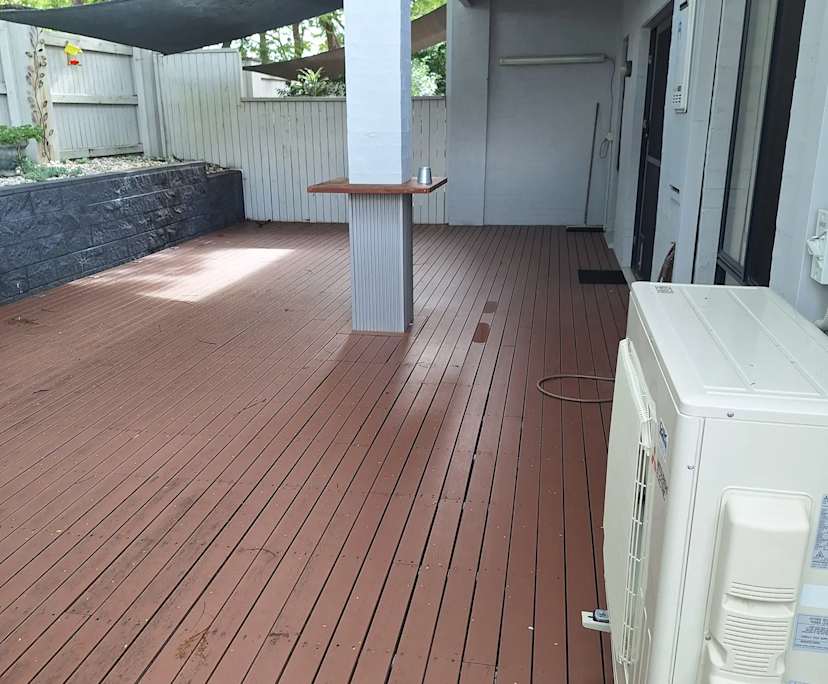 $350, Share-house, 3 bathrooms, Mount Ommaney QLD 4074