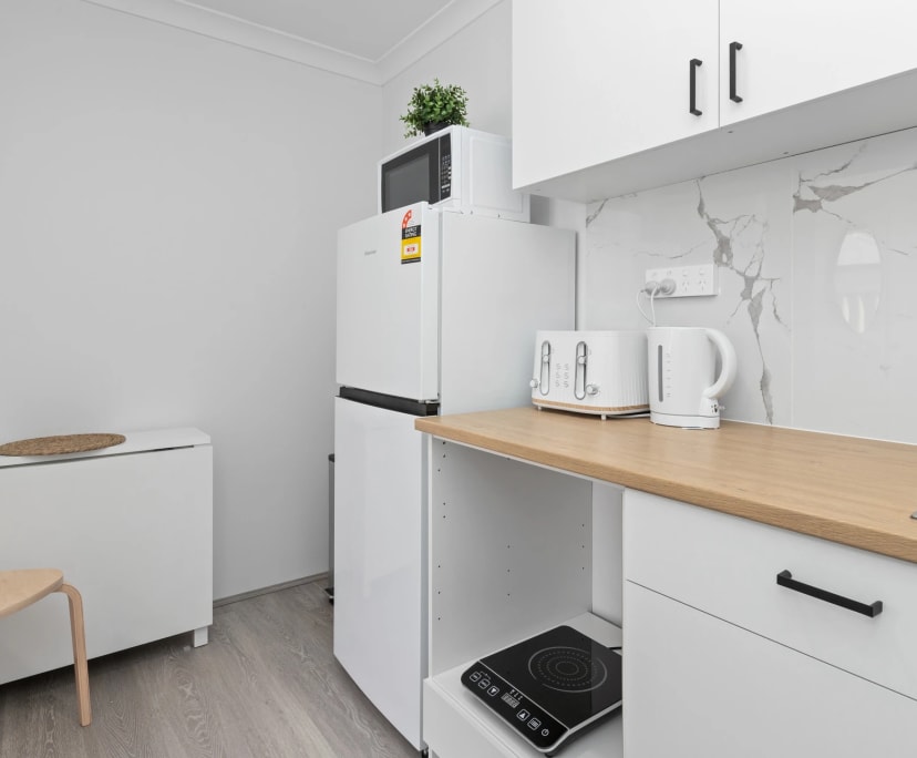 Room for Rent in Bertram, Perth 350, Furnished, E...