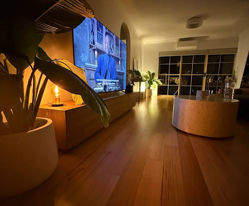 Furnished room with own bathroom