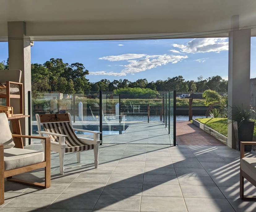 Room for Rent in Banksia Beach, Brisbane 250, Fur...