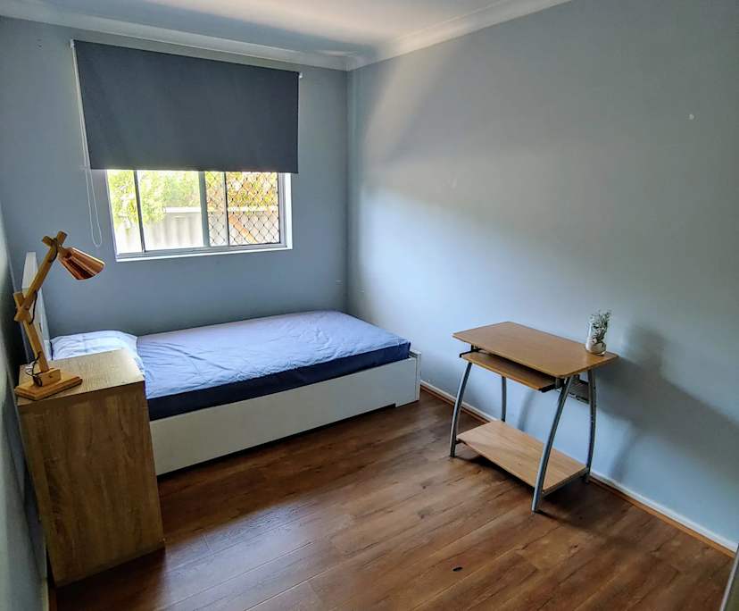 Room in a share house