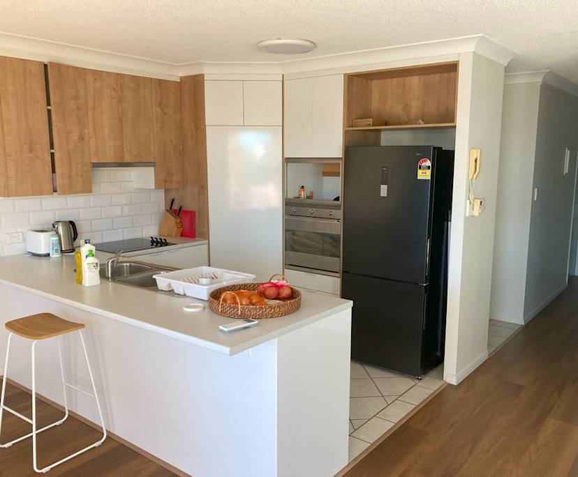 Furnished room with ensuite in a flatshare