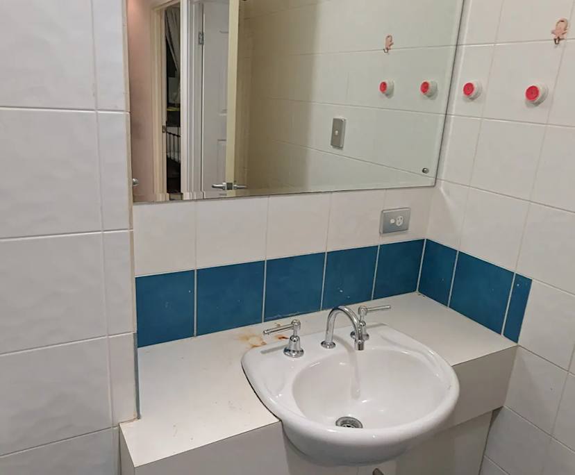 $300, Share-house, 3 bathrooms, Adelaide SA 5000