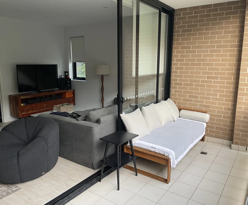 Whole property with 2 rooms for rent