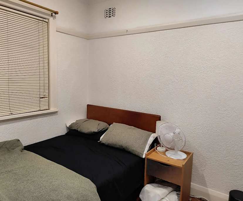 $350, Flatshare, 2 bathrooms, Lane Cove North NSW 2066