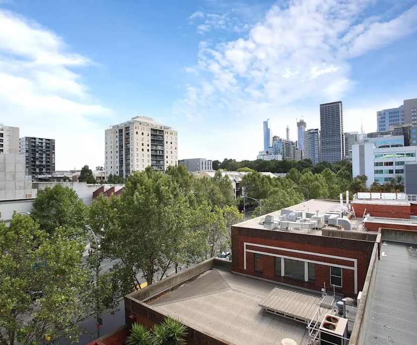 Whole property with 2 rooms for rent