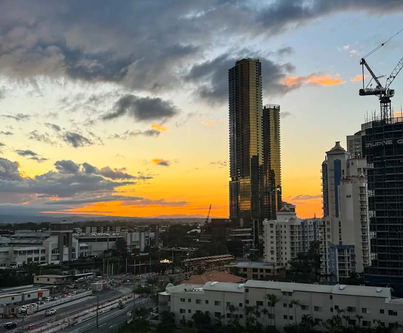 $450, Flatshare, 2 bathrooms, Mermaid Beach QLD 4218