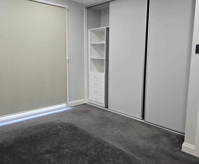 Unfurnished room in a share house