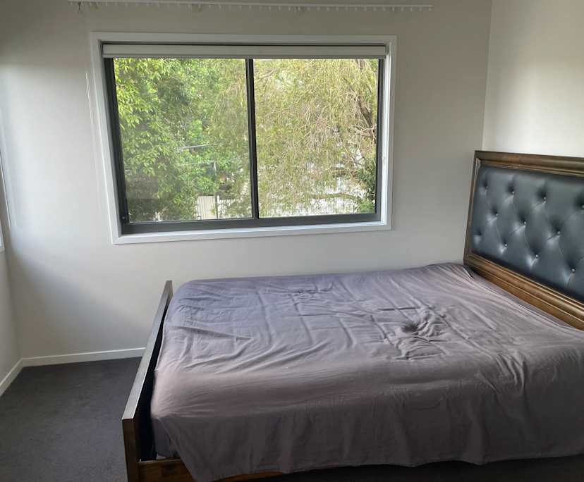 Room with ensuite in a share house