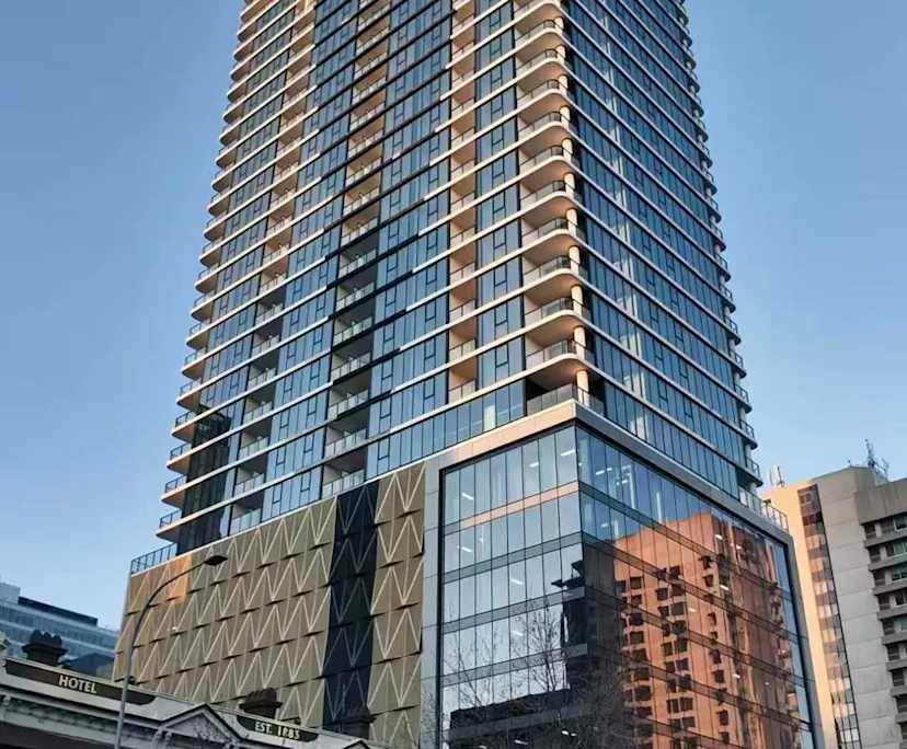 Whole property with 2 rooms for rent