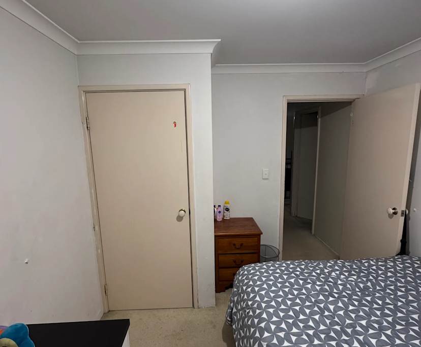 Furnished room in a share house