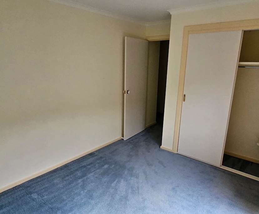 Unfurnished room in a share house