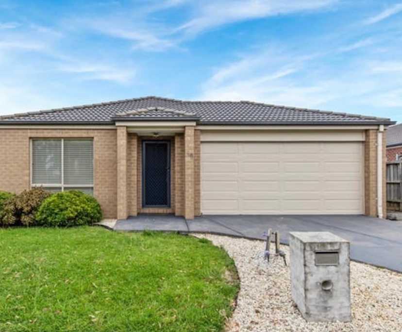 Unfurnished room in a share house