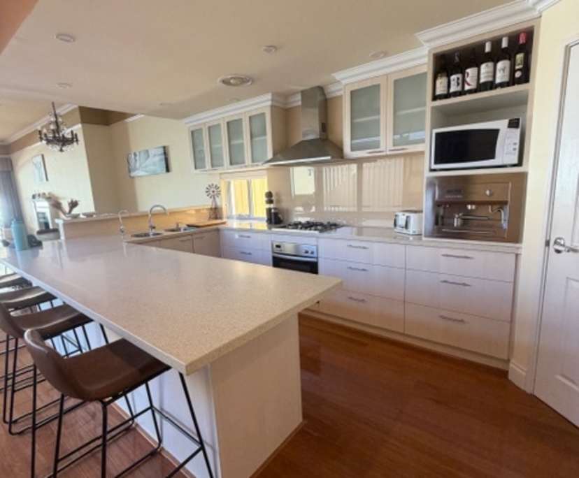 $550, Share-house, 4 bathrooms, Ardross WA 6153