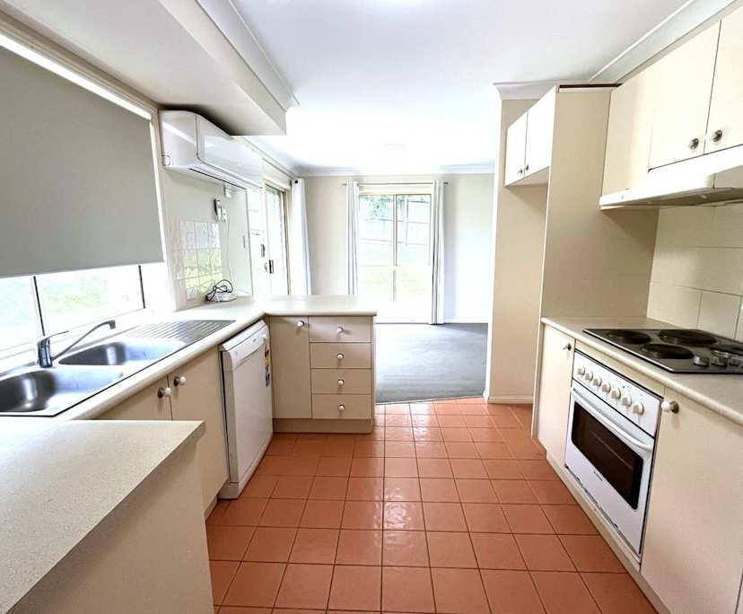 Unfurnished room with own bathroom